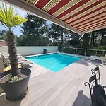 Comete - Maison De Famille Avec Piscine 度假居 *