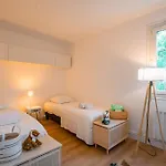Comete - Maison De Famille Avec Piscine *