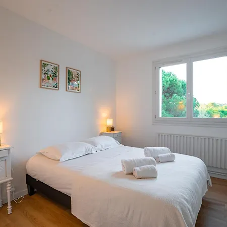 Comete - Maison De Famille Avec Piscine Casa de Férias