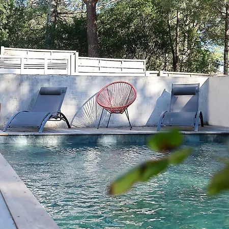 Comete - Maison De Famille Avec Piscine Casa de Férias *