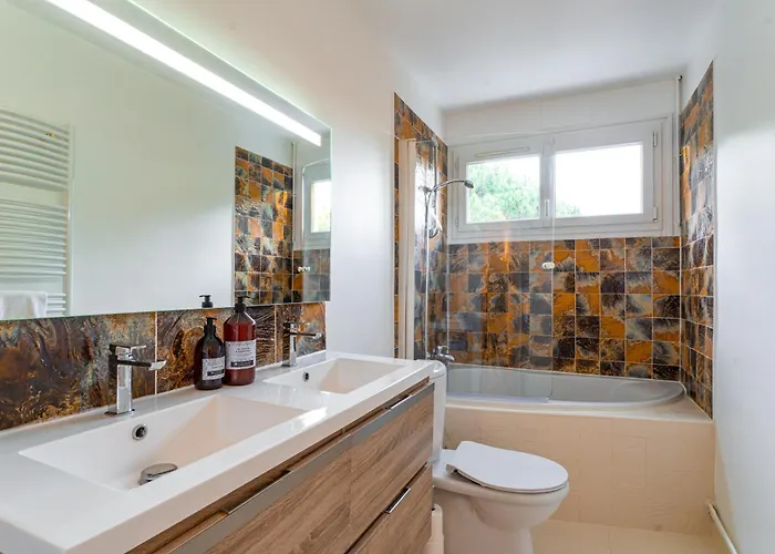 펜션 Comete - Maison De Famille Avec Piscine 아르카숑